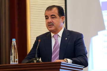 Elmar Vəliyevə məxsus bazar satışa çıxarıldı - 16 milyona