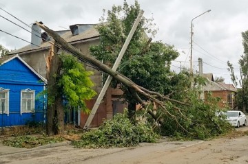Rostov vilayətində qasırğa minlərlə insanı işıqsız və susuz qoyub...
