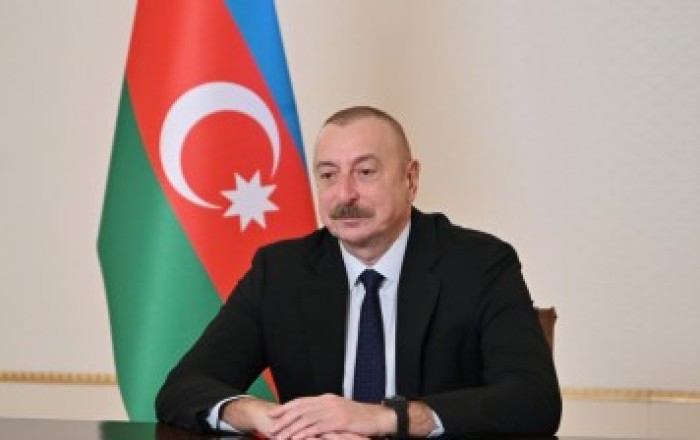 İlham Əliyev Misir Prezidentini təbrik edib