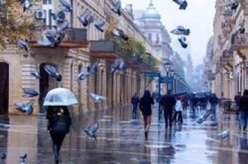 Bakıda yağış yağacaq, temperatur 26 dərəcəyə düşəcək - Proqnoz