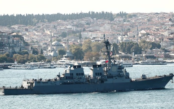 В Анкере заявили, что Турция не станет пропускать военные корабли в Черное море