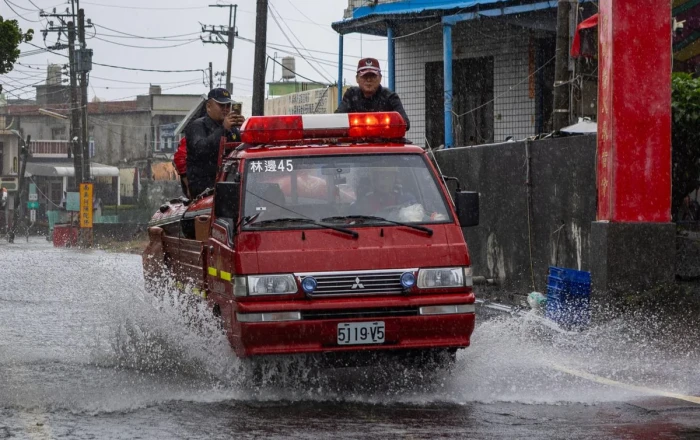 Güclü yağışlar Tayvanı cənginə aldı: Dörd mindən çox sakin təxliyə edildi
