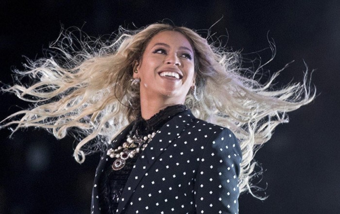 Beyonce donates $1 million for Colombia earthquake relief