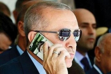 Erdogan, Burnham discuss Turkiye-UK ties in phone call