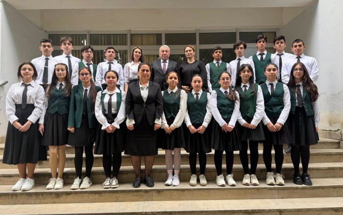 Gözü yüksəklərdə olan sinif...