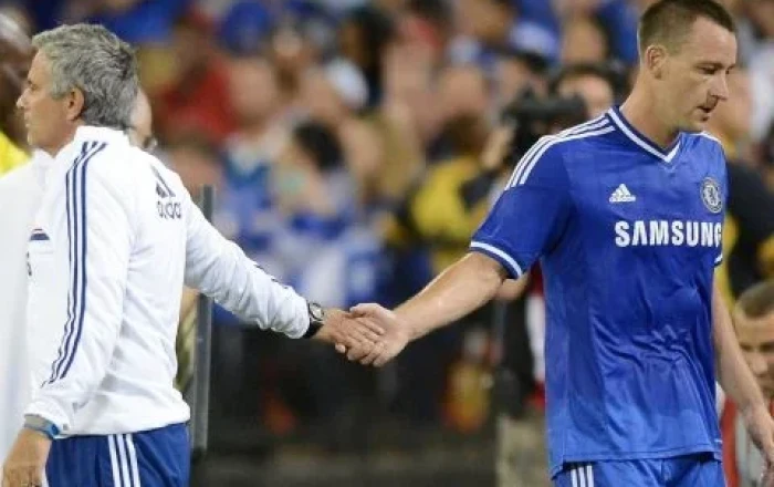 Mourinyo hələ 20 il əvvəl casusluq edirmiş: Terri sirri açdı