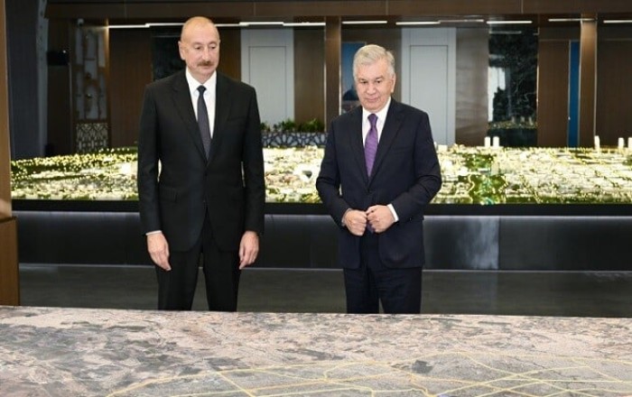 Aliyev tours Uzbekistan’s 'New Tashkent' project