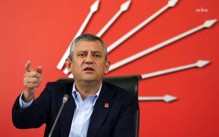 230-a yaxın bələdiyyə sədri CHP-dən istefa verdi