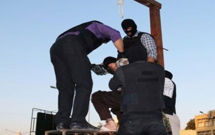 Two prisoners executed in Iran’s Shiraz