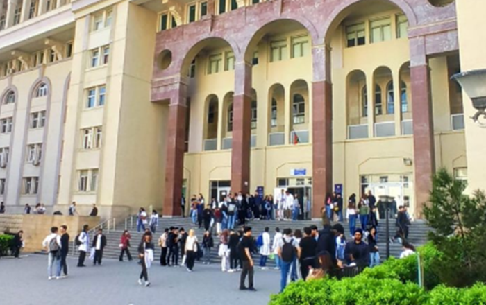 Təhsilhaqqının 1500 manat azaldılması ilə bağlı - Rəsmi açıqlama