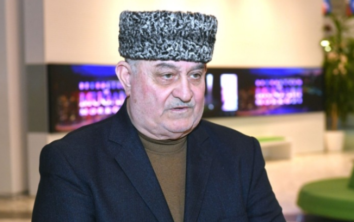 Xanəndənin ürəyində 4 damar dəyişdirildi