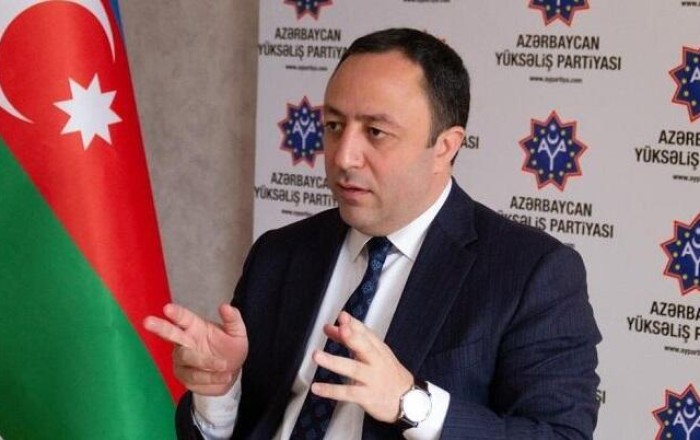 Anar Əsədlinin apellyasiya şikayəti üzrə məhkəmə başlayıb