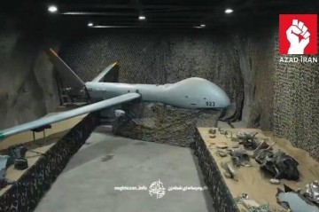 Iran displays downed US drones and fighter jet - Photo