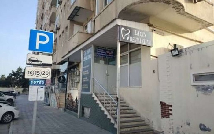 "Mənə qanun maraqlı deyil" - Bakıda klinikada  qalmaqal - VİDEO