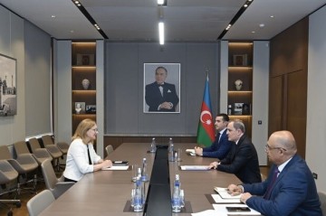 Bayramov meets Estonia's new Ambassador
