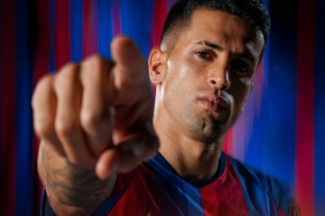 “Barselona” Joao Kanselunu transfer etdi