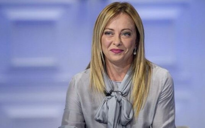 Meloni rekord qırır