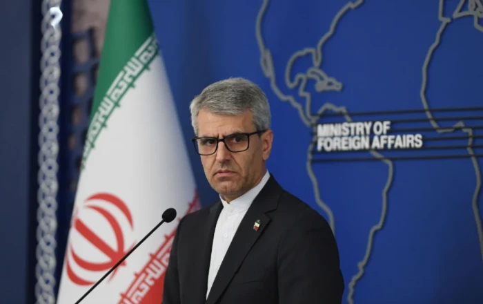 Rəsmi Tehran İrana qarşı dəniz blokadasına qoşulan ölkələri HƏDƏLƏDİ