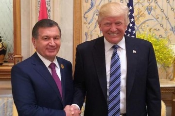 Mirziyoyev, Trump discuss strategic partnership by phone