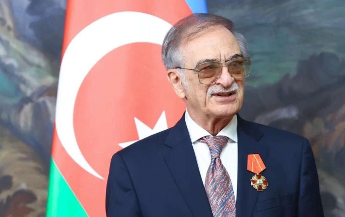 Bülbüloğlunun arvadı, qızı, oğlu ordaydı: danışdıqları dil...