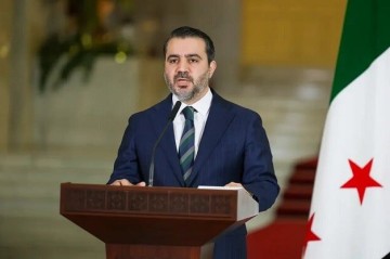 Syria weighs joining Mecca defense pact