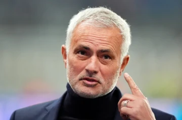 Mourinyodan sərt reaksiya: "Şübhələri olanlar "Real Madrid"də oynaya bilməz"