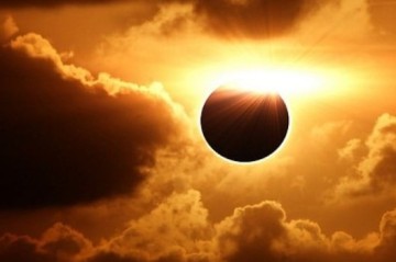 Total solar eclipse begins on August 12