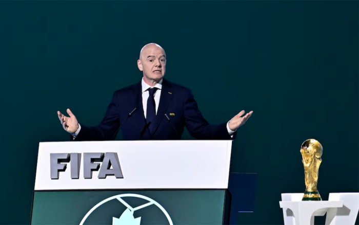 İnfantino üzr istədi