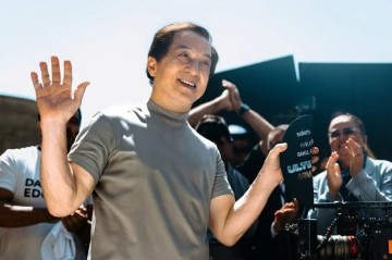 Jackie Chan in Baku as 'God’s Armor' filming resumes - Photo