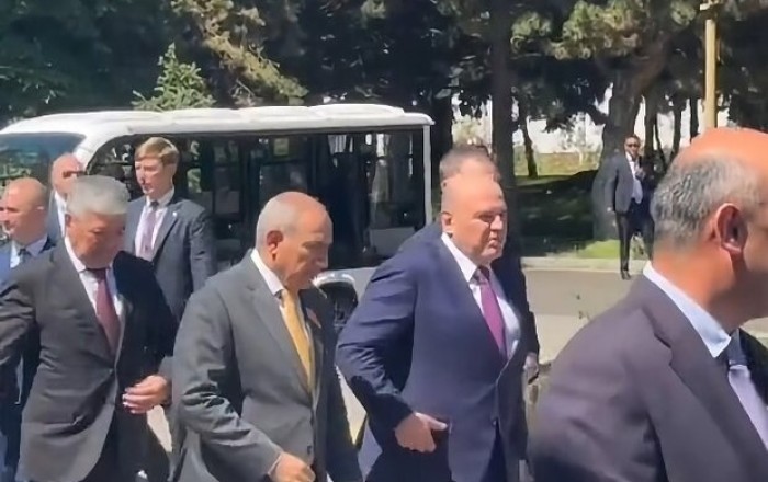 Paşinyan Mişustinlə gizli söhbət etdi: Kameralar hər anı qeydə aldı -