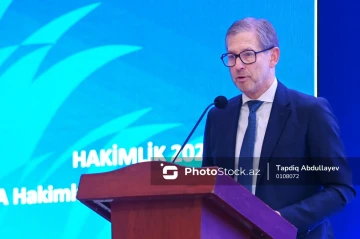 Франк Де Блекер завершил свою работу в AФФA