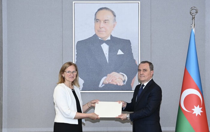 Ceyhun Bayramov Estoniyanın yeni səfirini qəbul etdi -