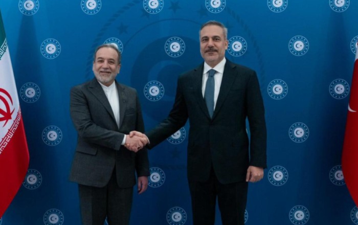 Turkish, Iranian foreign ministers discuss talks on reopening Strait of Hormuz, ceasefire