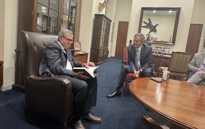 Azerbaijani ambassador meets US senator