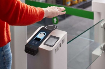 Azərbaycanda ovuc içi ilə ödəniş tətbiq edildi   - Bank kartları sıradan çıxacaq?
