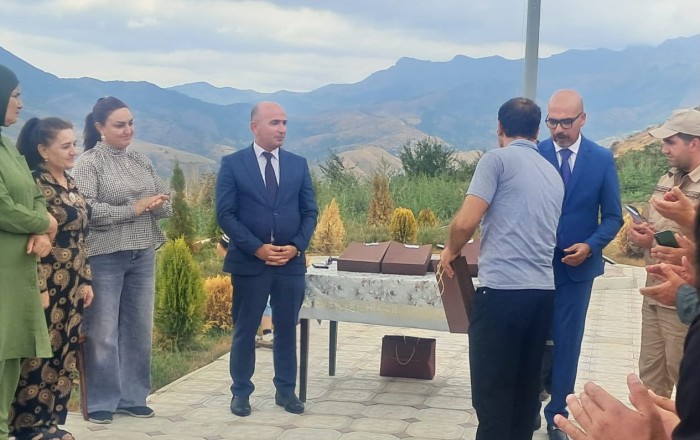 Köç karvanı Şuşanın Kiçik Qaladərəsi kəndinə çatıb