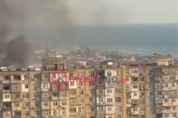 В Хатаинском районе Баку вспухнул пожар - ВИДЕО