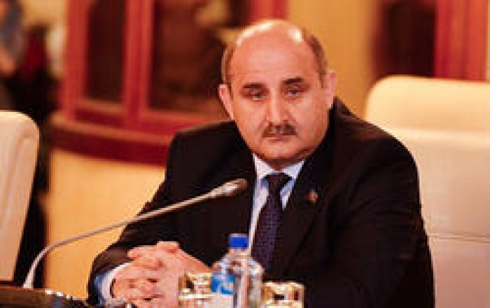 Qənimət Zahid Çingiz Qənizadəyə təzminat ödədi