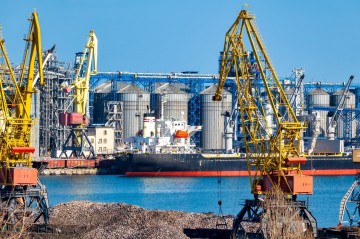 Limanların boş qalmasına görə 1,75 milyard dollar itirdilər