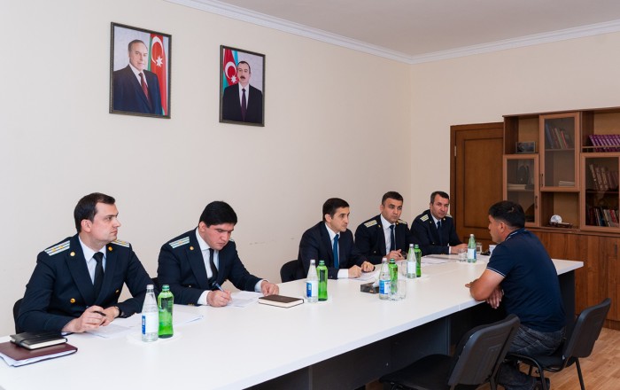Ədliyyə naziri Lerikdə vətəndaşları qəbul etdi -
