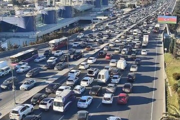 Эти дороги Баку стоят в пробках - Список
