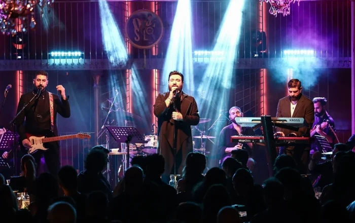 Məşhur musiqi qrupu dağıldı