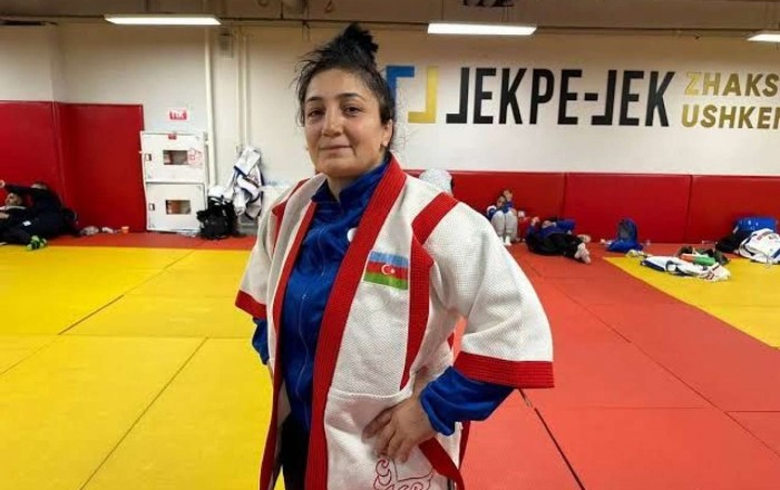 Azərbaycan idmançısı Gözəl Zutova kəmər güləşi üzrə dünya çempionu olub