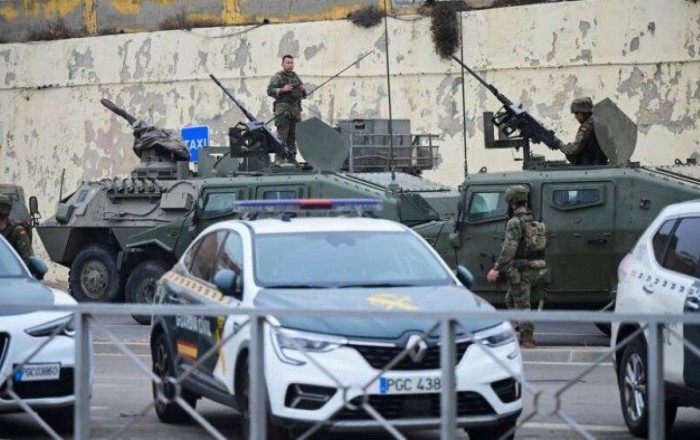 İspaniya ordusu miqrant axınına qarşı HƏRƏKƏTƏ KEÇDİ