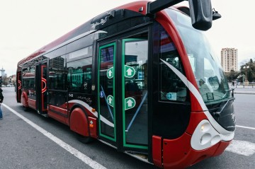 M6 ekspres marşrutu bu stansiyada da dayanacaq