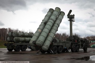 Ukraine claims destruction of Russian S-400 system