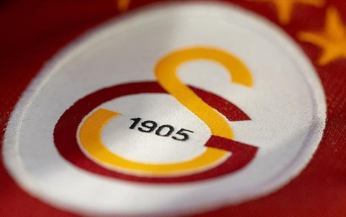 Atası şayiələrə son qoydu: “Qalatasaray”a getmir