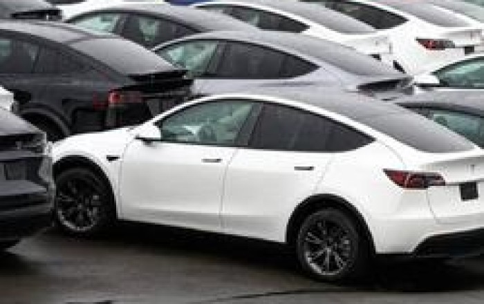 Tesla Çində 3 milyona yaxın avtomobili geri çağırır