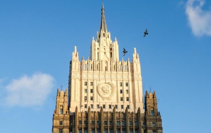 МИД РФ неизвестно об инициативе британцев возобновить военные контакты