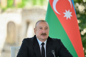Prezidentdən Rəqəmsal İnkişaf və Nəqliyyat Nazirliyi ilə bağlı